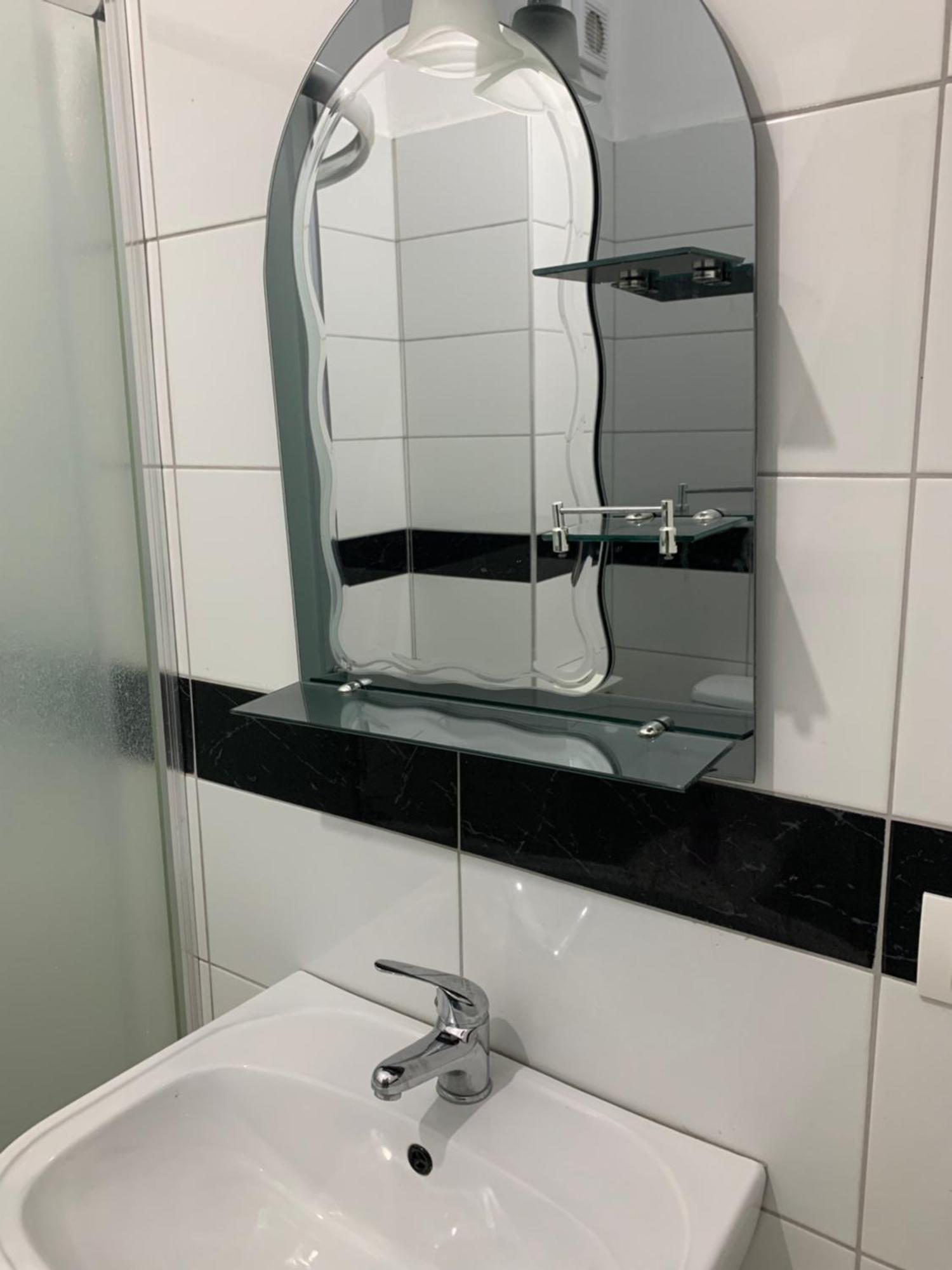 Risus Hotel 格勒姆 外观 照片