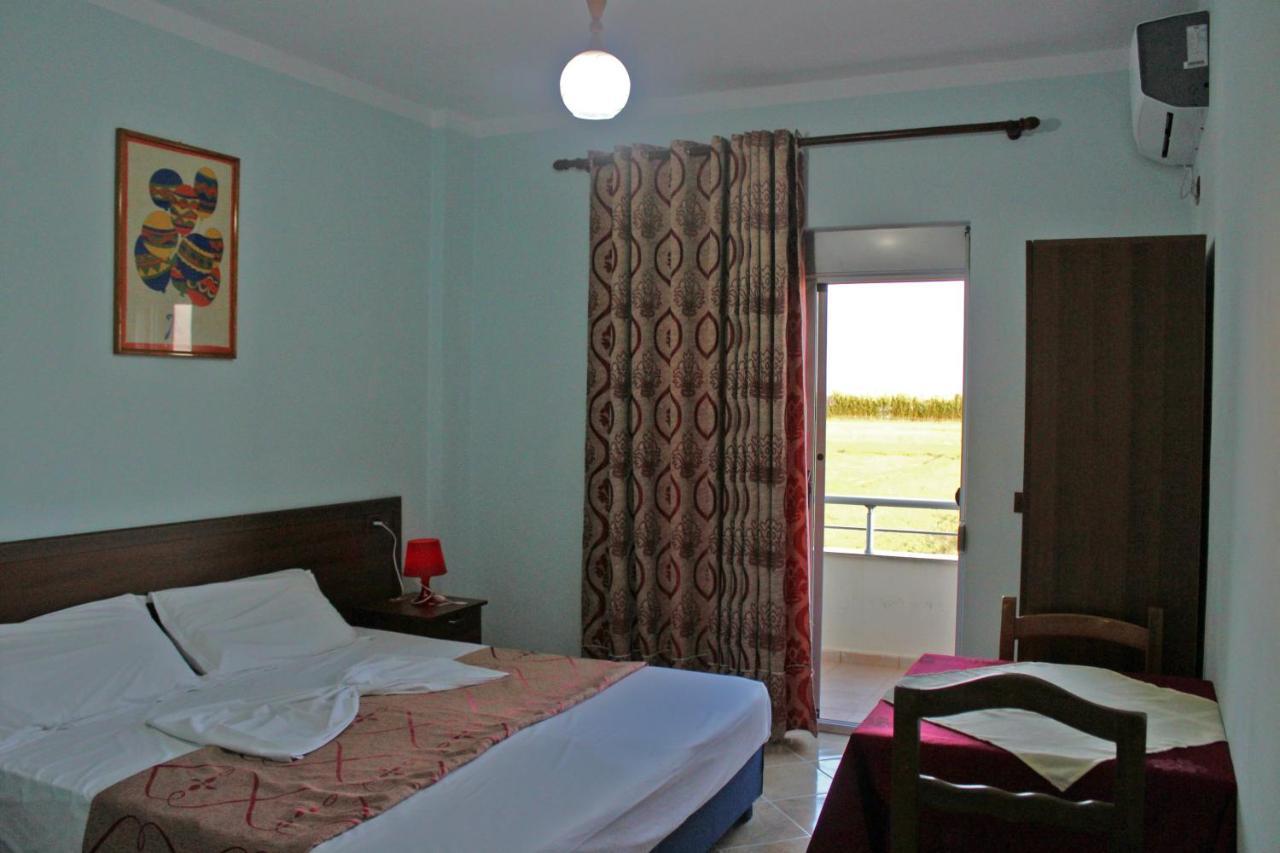 Risus Hotel 格勒姆 外观 照片